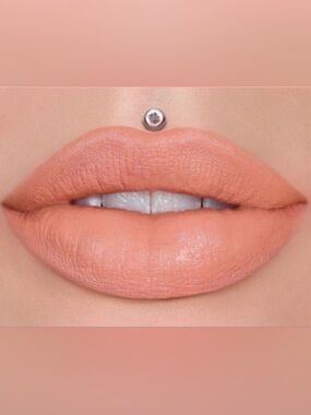 Jeffree Star Cosmetics Velvet Trap Lipstick - Basic HTML NIB